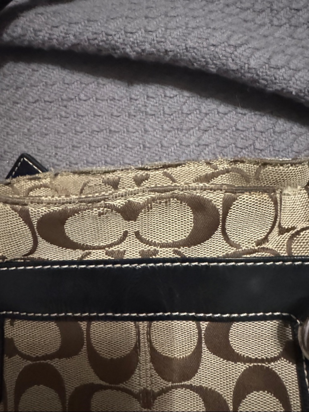 Coach Signature Penelope shoulder bag - Picture 15 of 16